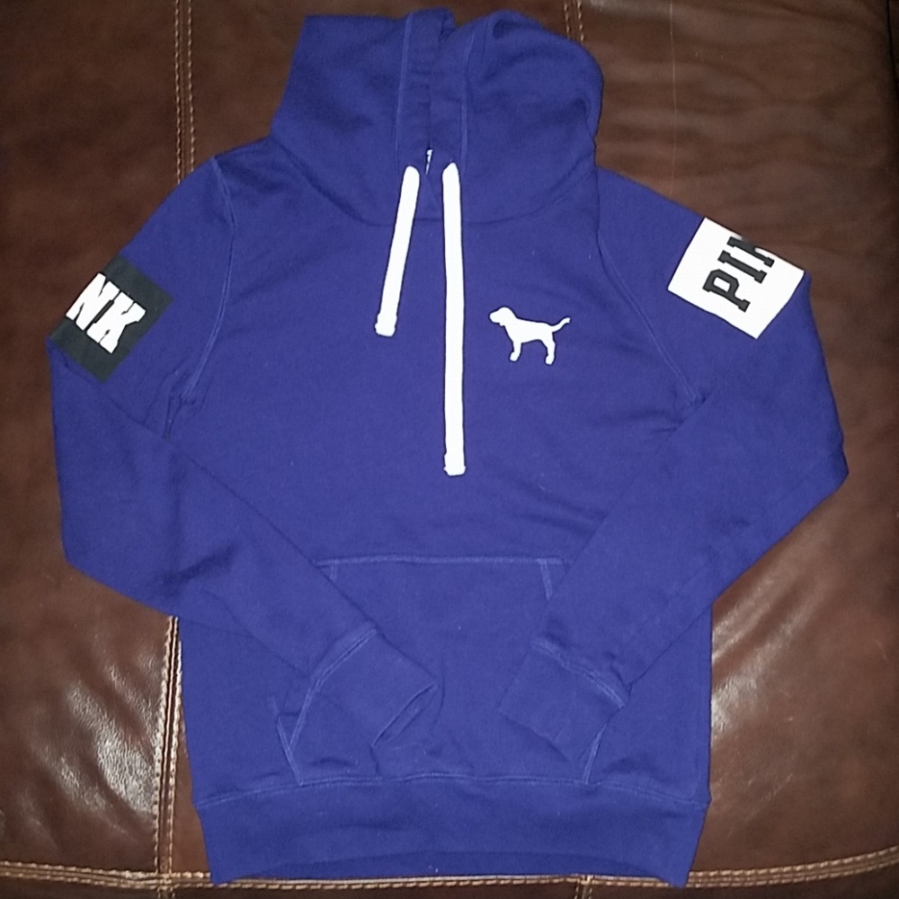 Women's sweatshirt